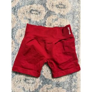 DFYNE Impact 4.5 inch shorts Red Size Small Excellent Condition